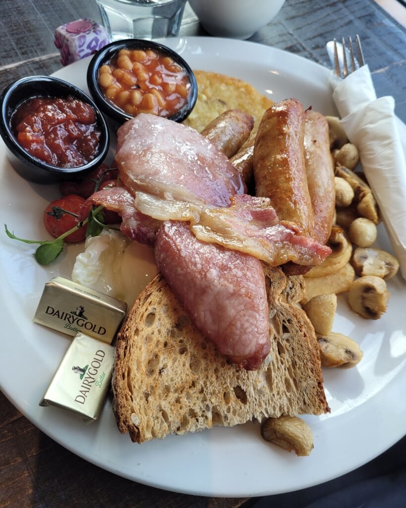 Irish Full Breakfast Esquires - The Organic Coffee Co (Airside) Irish Full Breakfast
Esquires - The Organic Coffee Co (Airside)